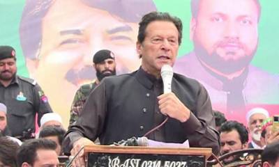 Imran claims ‘people fear that country will go bankrupt’