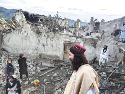 1,000 killed, hundreds injured in Afghan earthquake