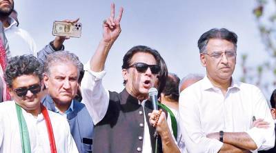 Khan sweeps Punjab, rattles Islamabad