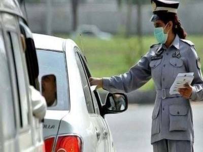 Islamabad traffic police issue 48,238 fine tickets for using mobile phones and not wearing seat belts
