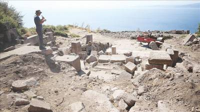 2,200 year-old Roman fountain unearthed in northwestern Türkiye