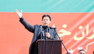 Imran Khan believes govt, its ‘handlers desperately moving on minus one formula’