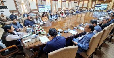 CM assures admin secretaries about completion of tenure, vows to resolve their personal problems