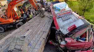 10 die, 33 injured in D I Khan road mishap
